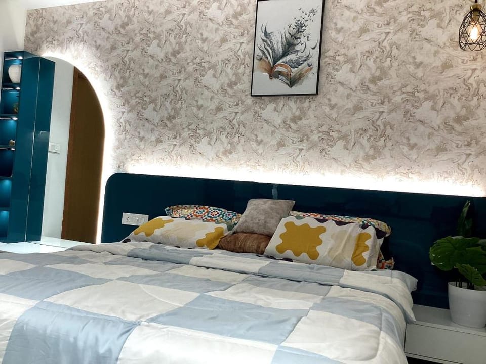 Luxe Luminaire Apartment in Thiruvananthapuram