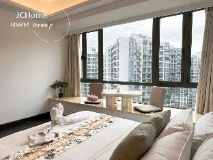 Couple Dreamy Day | Walks to CIQ RNF phase 2 Apartment in Johor Bahru