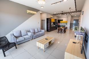 Seaview & Golf View 3BR 11pax imago  shopping mall Apartment in Kota Kinabalu
