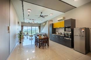 Seaview & Golf View 3BR 11pax imago  shopping mall Apartment in Kota Kinabalu