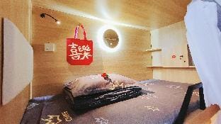 海口市中心/国贸/骑楼老街/太空舱床/背包客之家 Apartment in Hainan