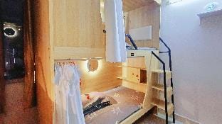 海口市中心/国贸/骑楼老街/太空舱床/背包客之家 Apartment in Hainan