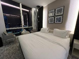 شقة مطله على برج المملكة - برج داماك Apartment in Riyadh