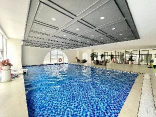 Grand Riverside Aparment 4Brs 5 Beds near D1 Apartment in Ho Chi Minh City