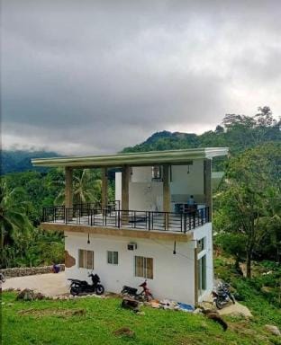 Casa De Pueblo complete property units 1&2 Vacation rental in Central Visayas