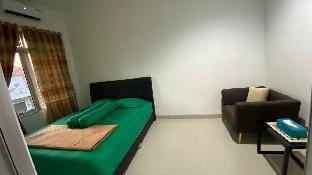 Homestay BUNDA Colomadu Vacation rental in Indonesia