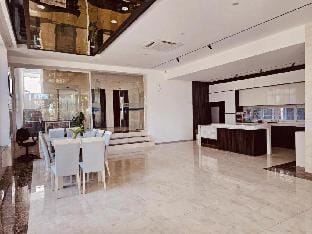 Ruby Villa 2 - 8 Bedroom Resort Villa Villa in Nha Trang