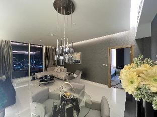 شقة بغرفة نوم وصاله مطلة على المدينة Apartment in Riyadh