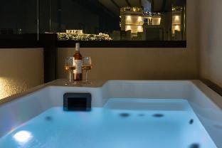 Geraniou Boutique Spot Apartment in Athens