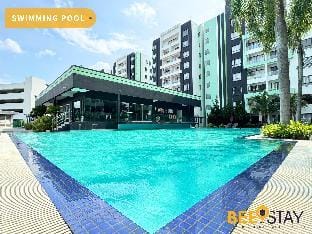 Ipoh City Centre Manhattan Condo Pool View 9PAX Apartment in Ipoh