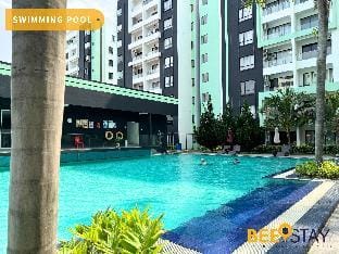 Ipoh City Centre Manhattan Condo Pool View 9PAX Apartment in Ipoh