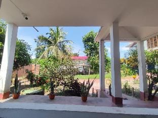 Azalia Garden Cafe & Homestay Vacation rental in India