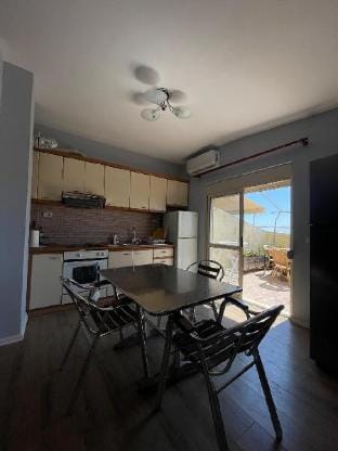 Cozy Beachside Apartment Apartment in Tirana County, Albania