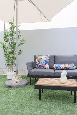 Liiiving in Matosinhos- Colorwave Terrace House Vacation rental in Matosinhos