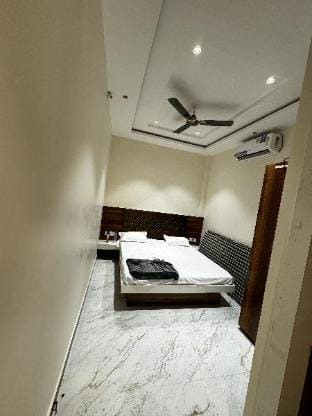 Trilok Home Stay  Apartment in India
