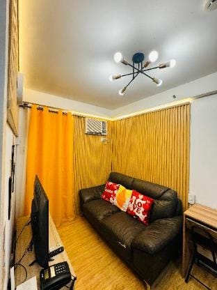 Janz Place Arezzo Place Davao Apartment in Davao City
