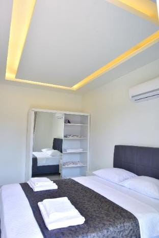 500m to Cleopatra Beach, 1+1 Luxury Apartment A15 Vacation rental in Alanya
