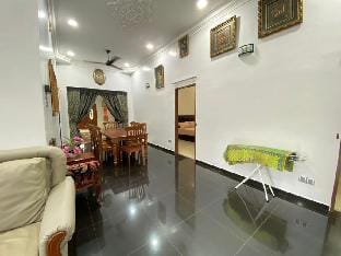 Homestay D'Love Vacation rental in Johor