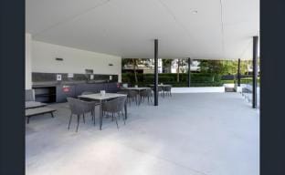 Palm Beach Luxury Apartment with Hinterland Views Apartment in Palm Beach