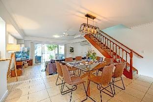 House Esperance - Waterfront, Resort-Style Pool Villa in Sunshine Coast
