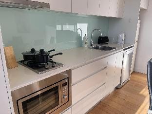 One Bedroom apartment- bed in living room Apartment in Surry Hills