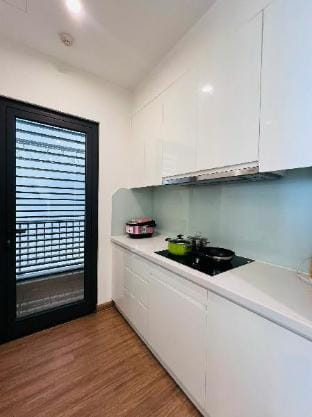 CHOU APARTMENT - VINHOMES SKYLAKE Apartment in Laos