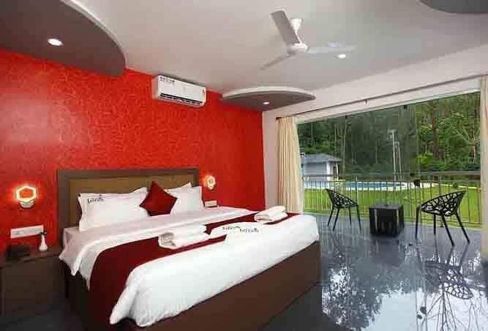 Ayur Green resort Hotel in Kerala