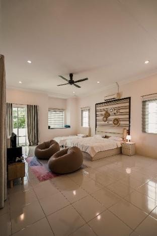 Private Pool Villa Hosted by Dyra Homestay Villa in Perak
