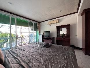 Walking Street Apartments Apartment in Pattaya City