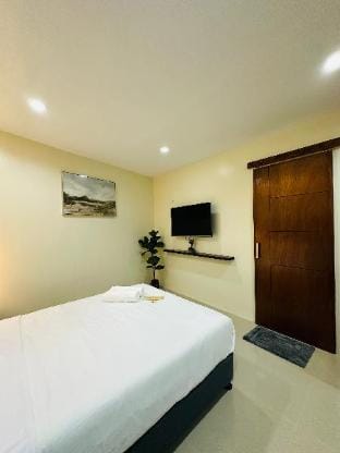 MARIBAGO INN - Prime location RM 201 Apartment in Lapu-Lapu City