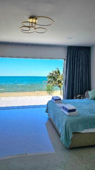 So Good Poolvilla and Appartments Family Room  Apartment in Prachuap Khiri Khan, Thailand