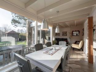 Duinland 183 bungalow with large garden Vacation rental in Callantsoog