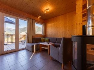 Lavish chalet with sauna near ski-slope Vacation rental in Hohentauern