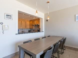 Spacious apartment on the seafront Apartment in Middelkerke
