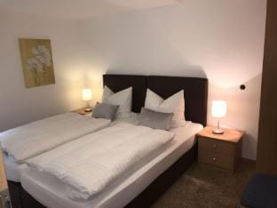 Panoramic view Modern retreat Vacation rental in Sundern
