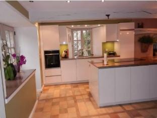 Aubepine holiday home in Sart Jalhay Vacation rental in Wallonia, Belgium