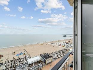 Attractive studio with a sea-view Apartment in Flanders