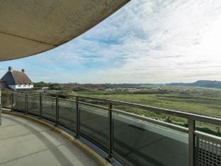 Wijde Blick 205 apartment with balcony Vacation rental in Callantsoog
