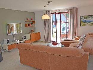Aalhus Comfortable holiday residence Vacation rental in Glowe
