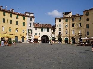 Apartment in Lucca near Historic City Walls Apartment in Capannori