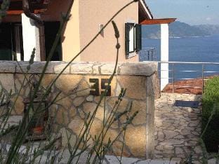 Mali-Kosi Comfortable holiday residence Vacation rental in Istria County