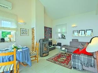 Mali-Kosi Comfortable holiday residence Vacation rental in Istria County