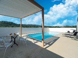 Majestic villa with private pool Vacation rental in Occitanie
