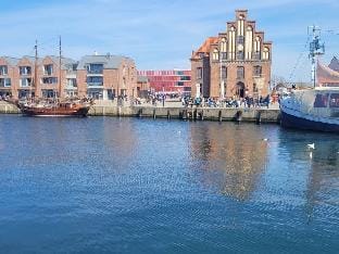 Pilots house Schnieke Husing Vacation rental in Wismar