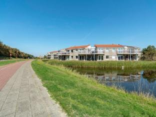 Apartment by the Beach with Stunning Dunes Apartment in Julianadorp