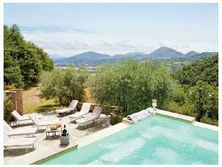 Villa Montecastelli Villa in Umbria