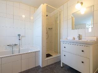 Stylish Zeeland Stay  BBQ Vacation rental in Koudekerke