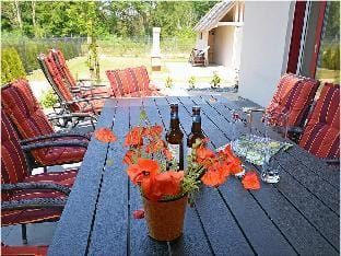 Sea noise 18a Comfortable Vacation Home Vacation rental in Glowe