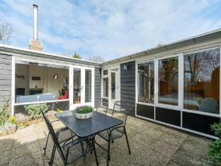Bungalow in Sint Maartenszee near Dunes Vacation rental in Callantsoog