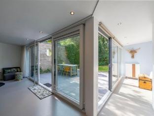 Bungalow in Sint Maartenszee with Garden Views Vacation rental in Callantsoog
